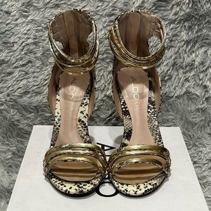 ALDO “Snakeskin” Leinan ankle strap Heels, Size 8, with back zipper